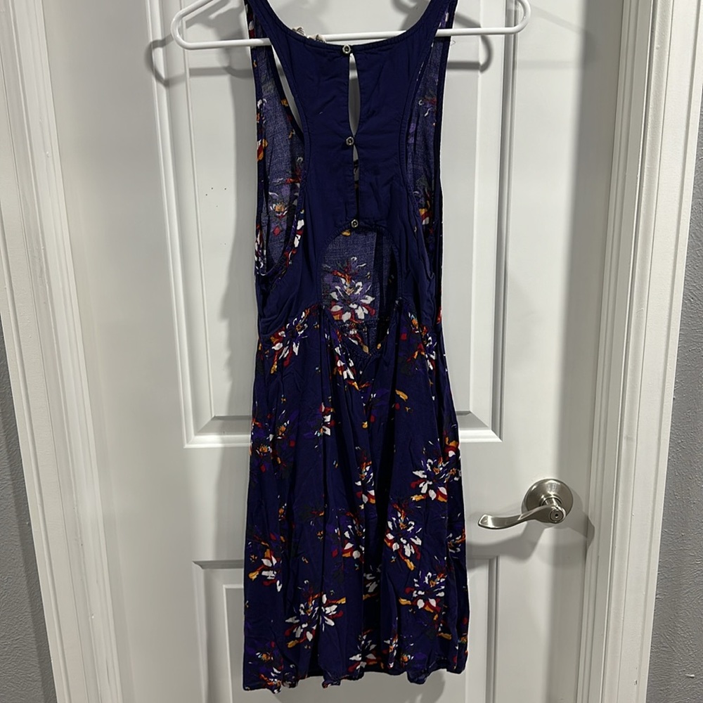 Roxy Floral Print Dress with Cut Out Back - Picture 6 of 7